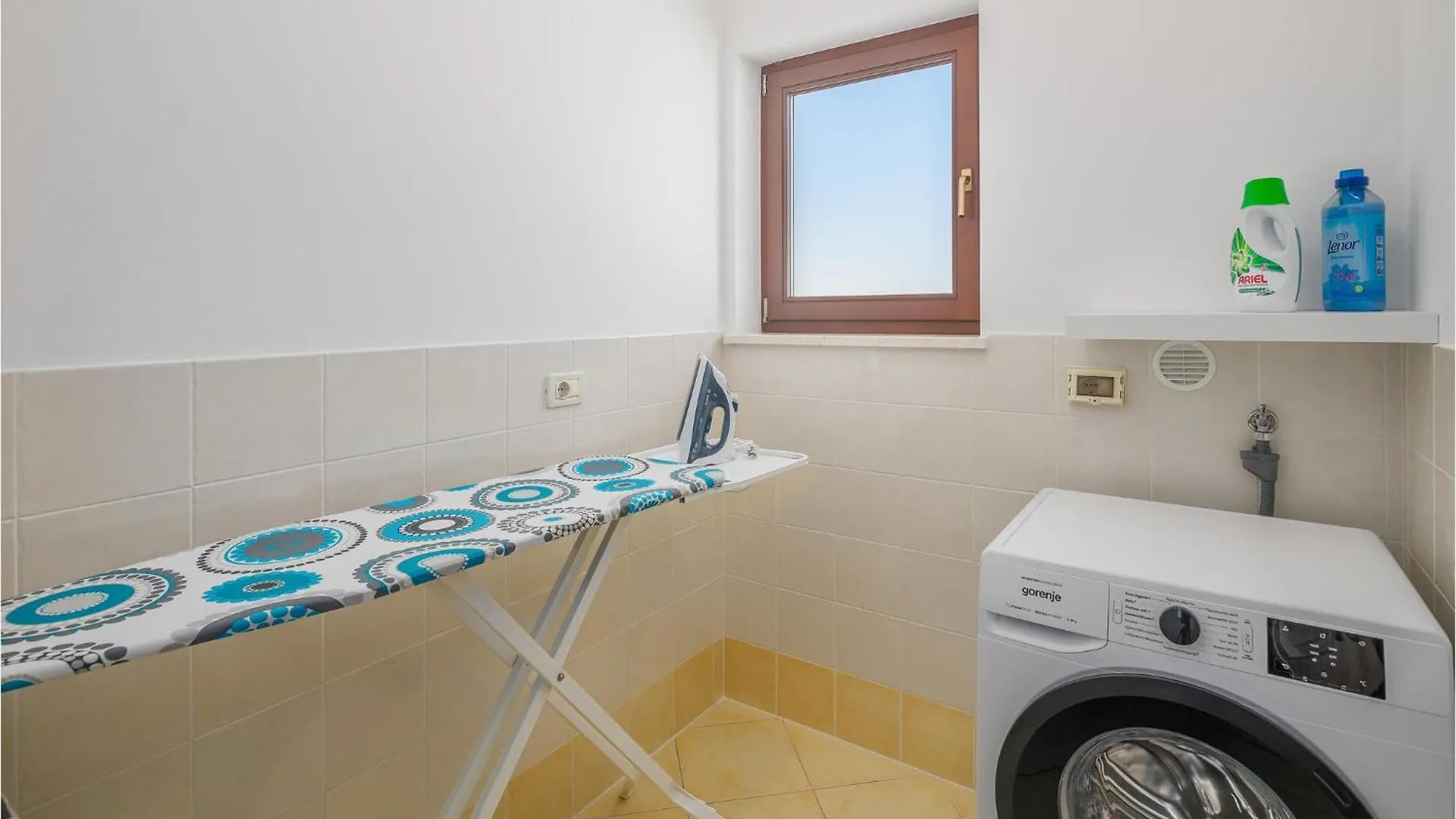 4 Bedroom Nice Home In Buje