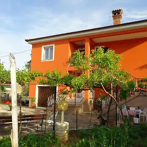  Apartment Parenzana